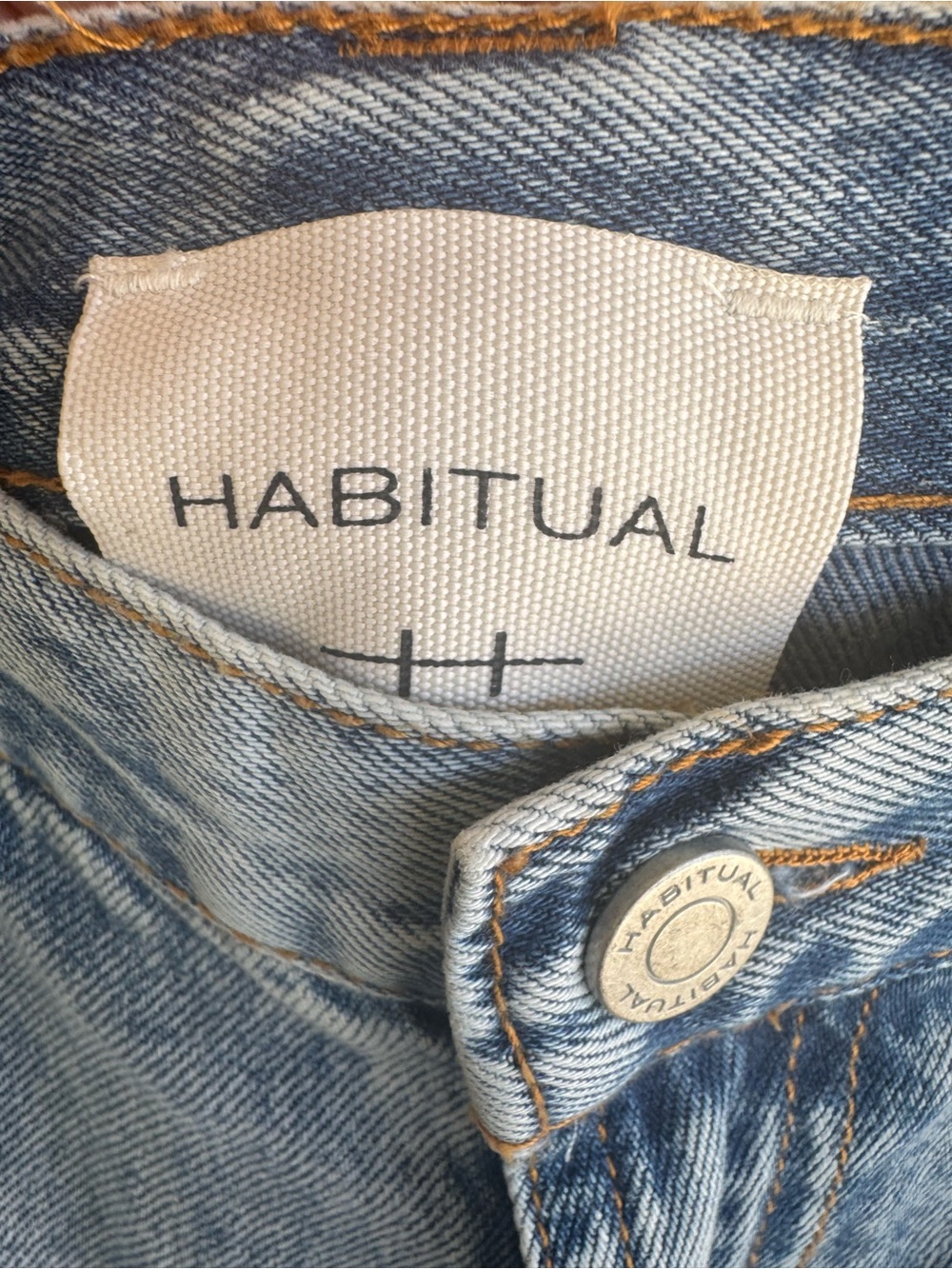 NWT Habitual Pacific Wide Leg Cropped Jeans Size 4/27 High Rise Light Wash Denim - Picture 3 of 7